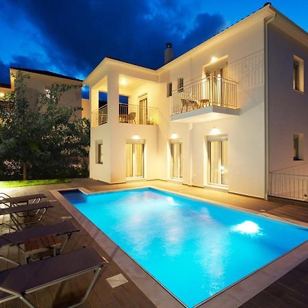 Amarianos Villas Ajía Effimía Kültér fotó