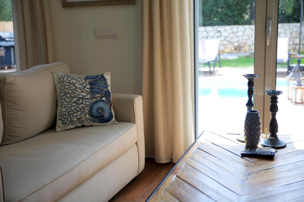 Amarianos Villas Ajía Effimía Kültér fotó