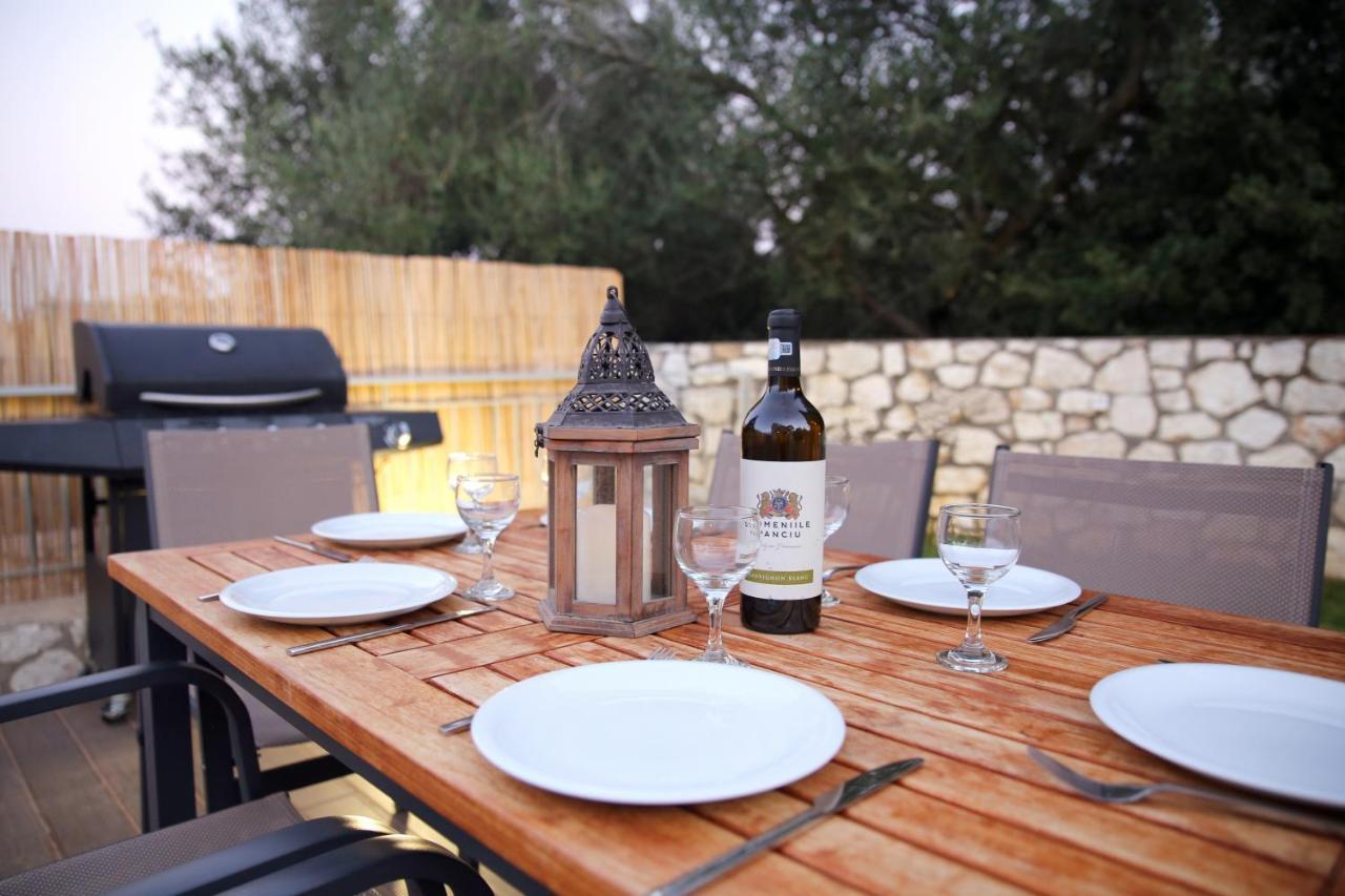 Amarianos Villas Ajía Effimía Kültér fotó