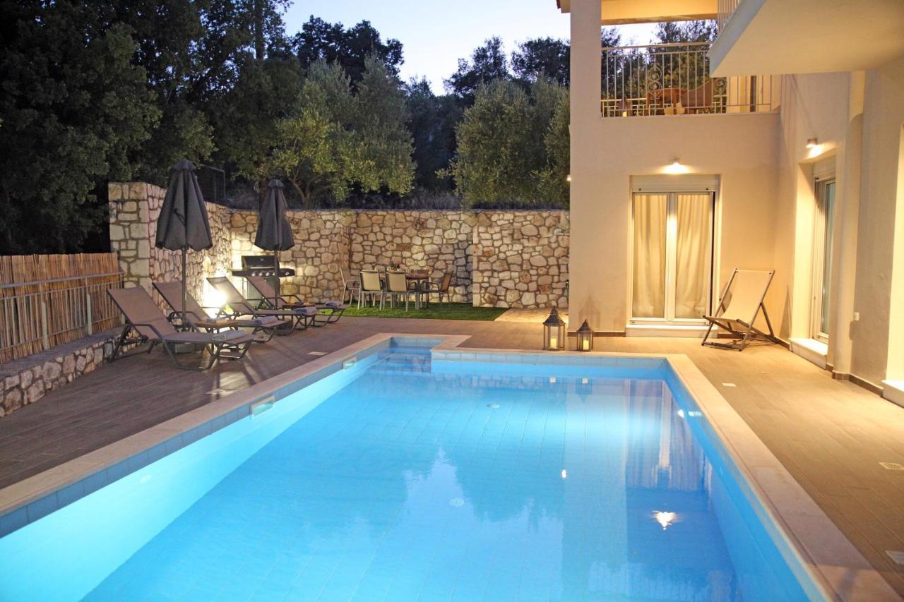 Amarianos Villas Ajía Effimía Kültér fotó