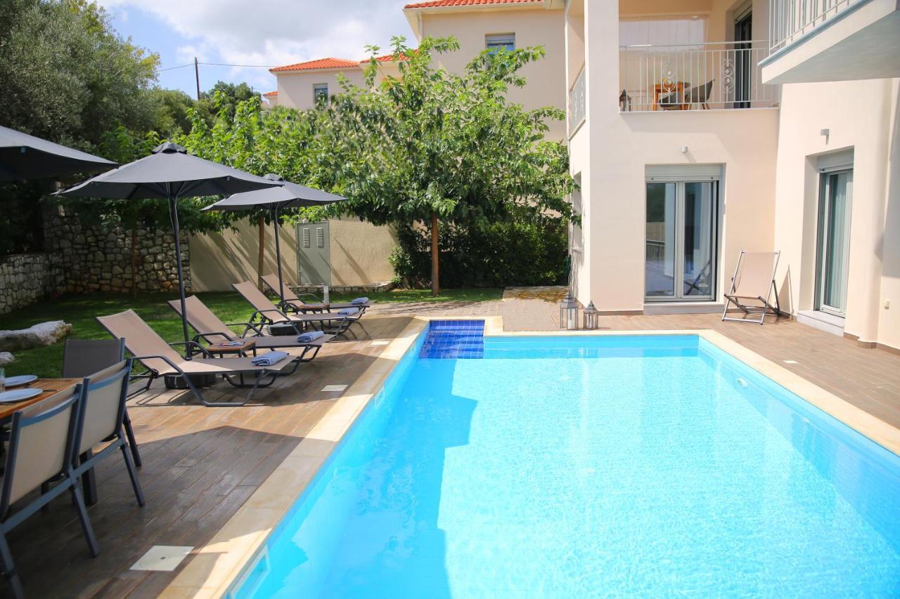 Amarianos Villas Ajía Effimía Kültér fotó