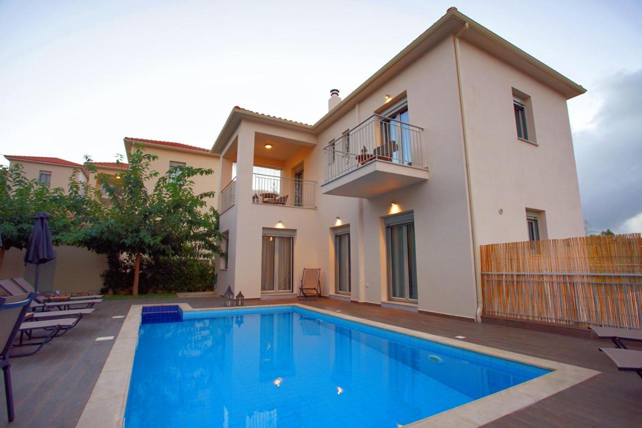 Amarianos Villas Ajía Effimía Kültér fotó